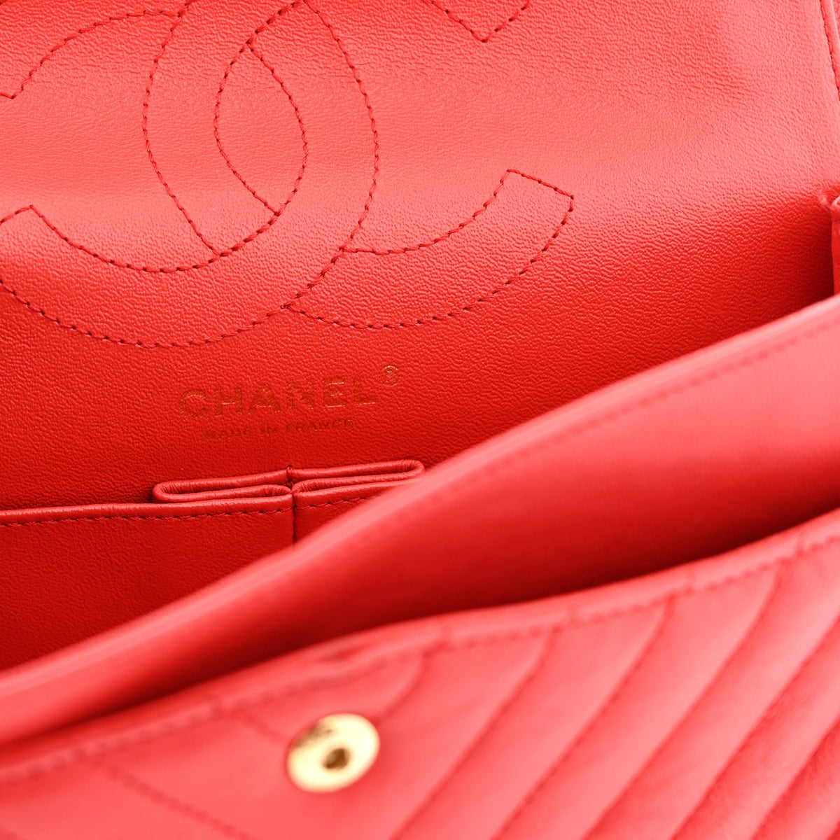 Calfskin Chevron Quilted 2.55 Reissue 225 Flap Red