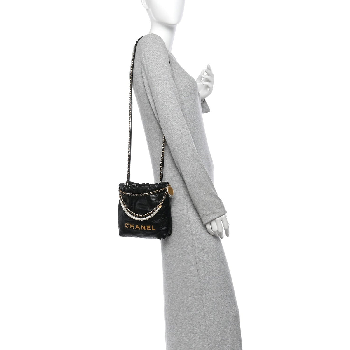 Shiny Crumpled Calfskin Quilted Pearl Mini Chanel 22 Black