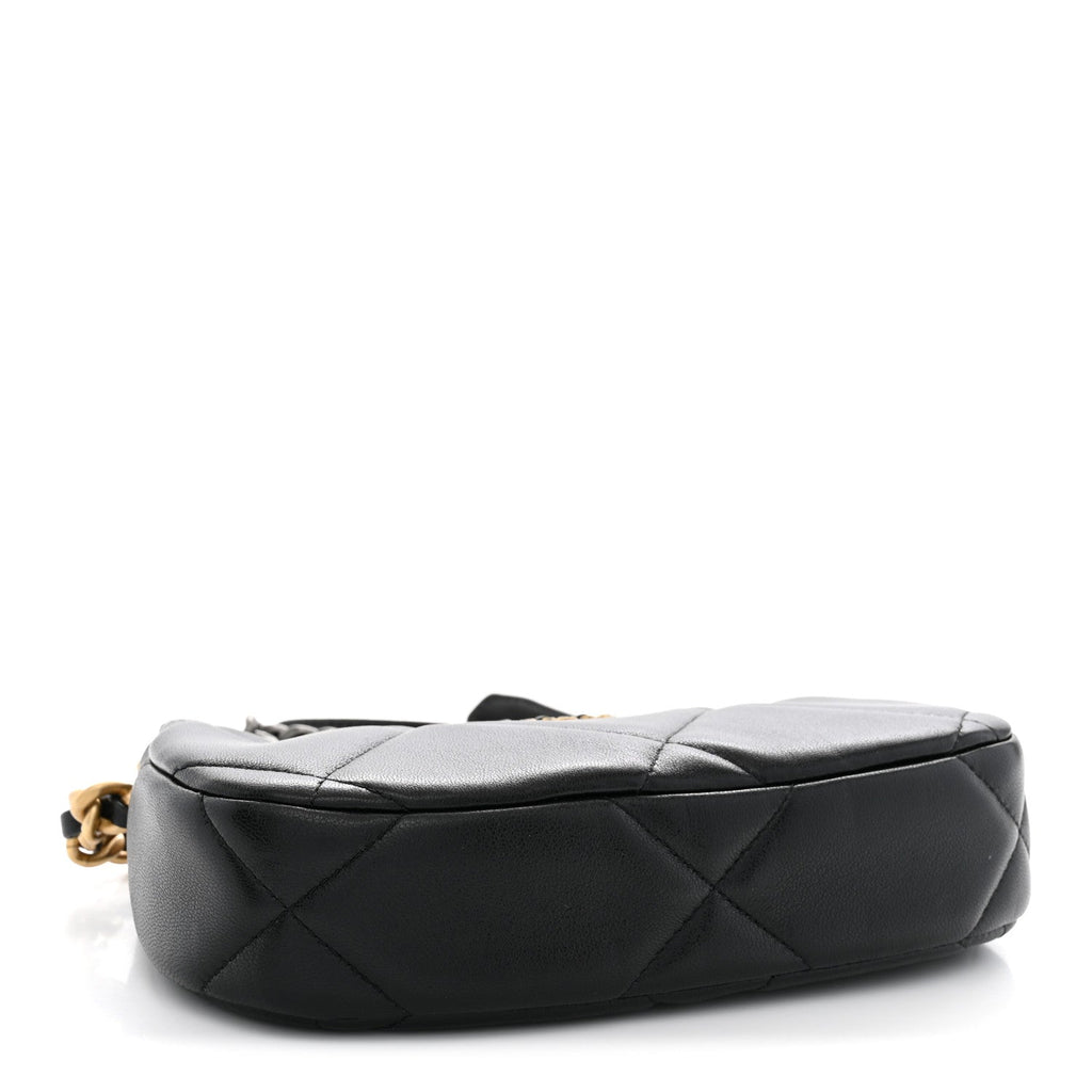 Lambskin Quilted Chanel 19 Hobo Clutch With Chain Black