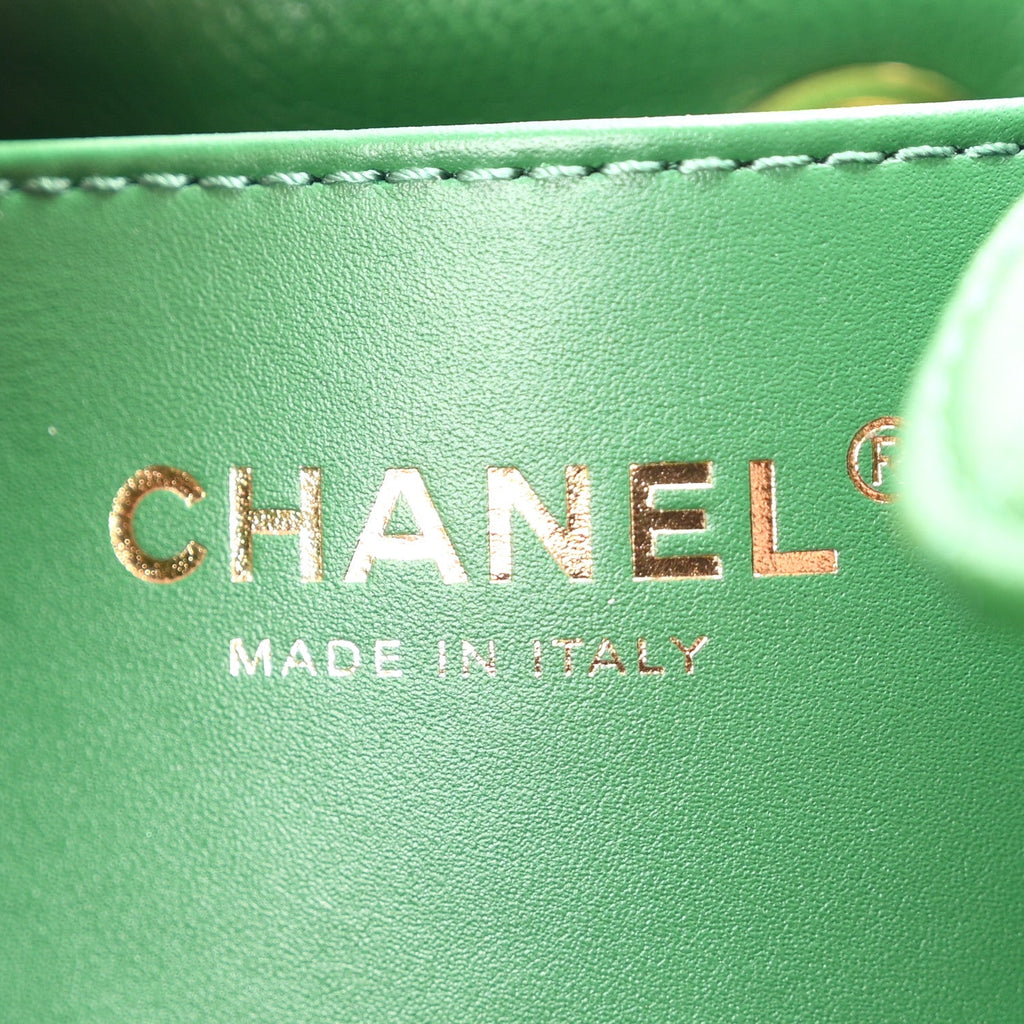 Caviar Quilted Small Chanel 25 Handbag Green