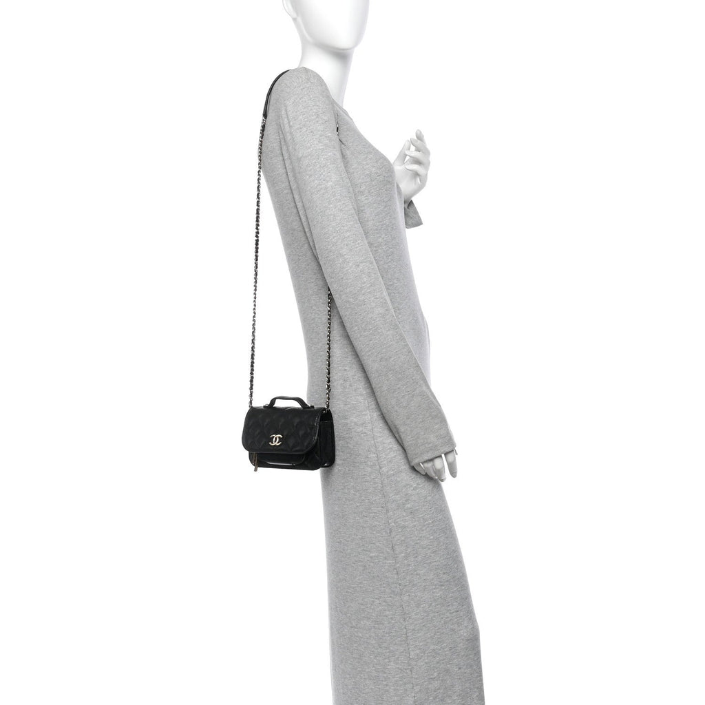 Caviar Quilted Business Affinity Clutch With Chain Black