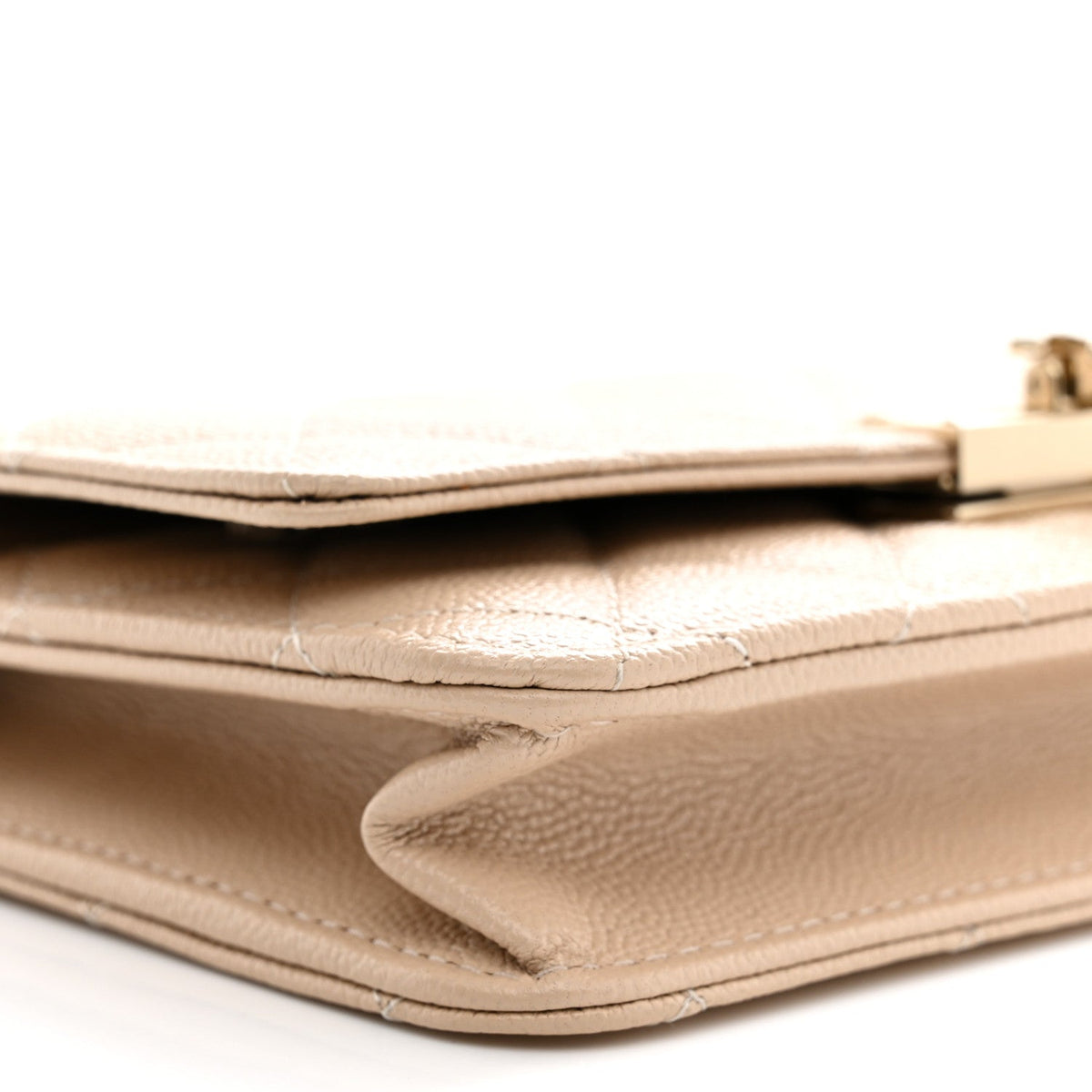 Caviar Quilted Golden Class Wallet On Chain WOC Beige