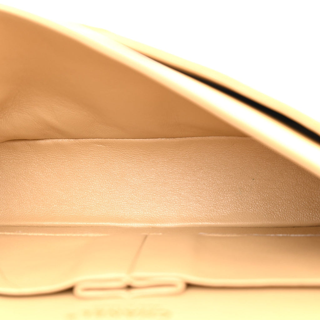 Caviar Quilted Medium Double Flap Beige