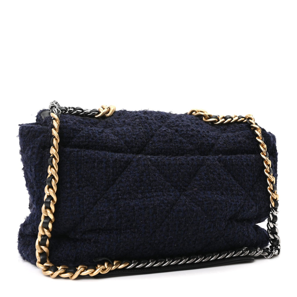 Tweed Quilted Maxi Chanel 19 Flap Navy