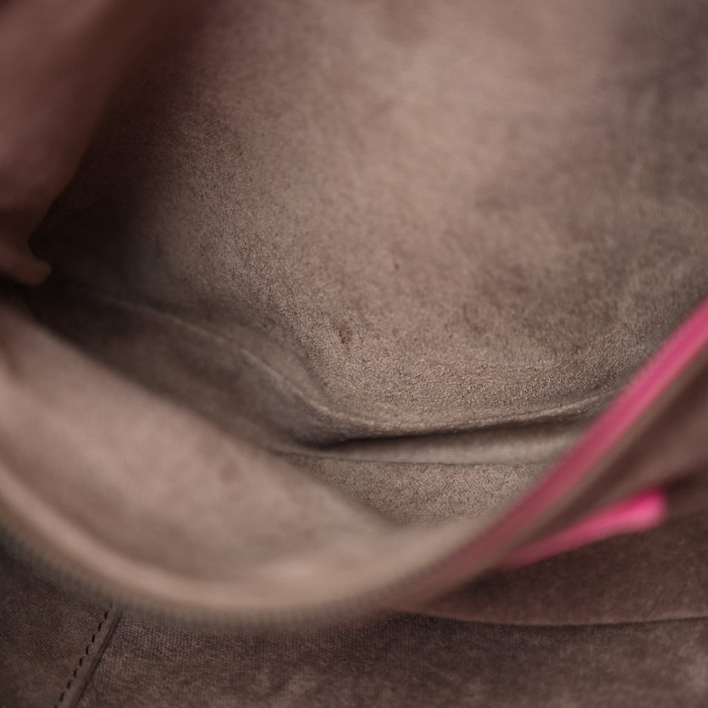 Nappa Intrecciato Medium Veneta Hobo Rosa Shock