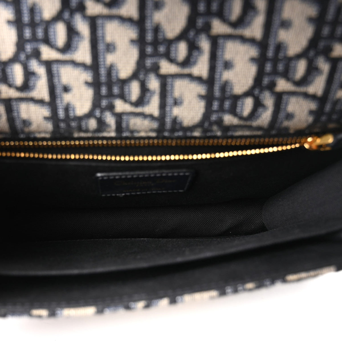 Oblique 30 Montaigne Flap Bag Blue
