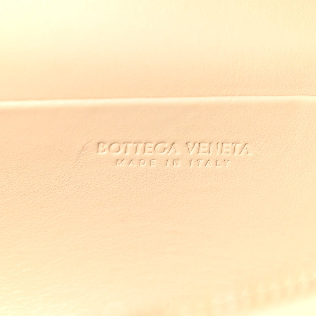 Calfskin Intrecciato Bang Bang Vanity Case Ecru