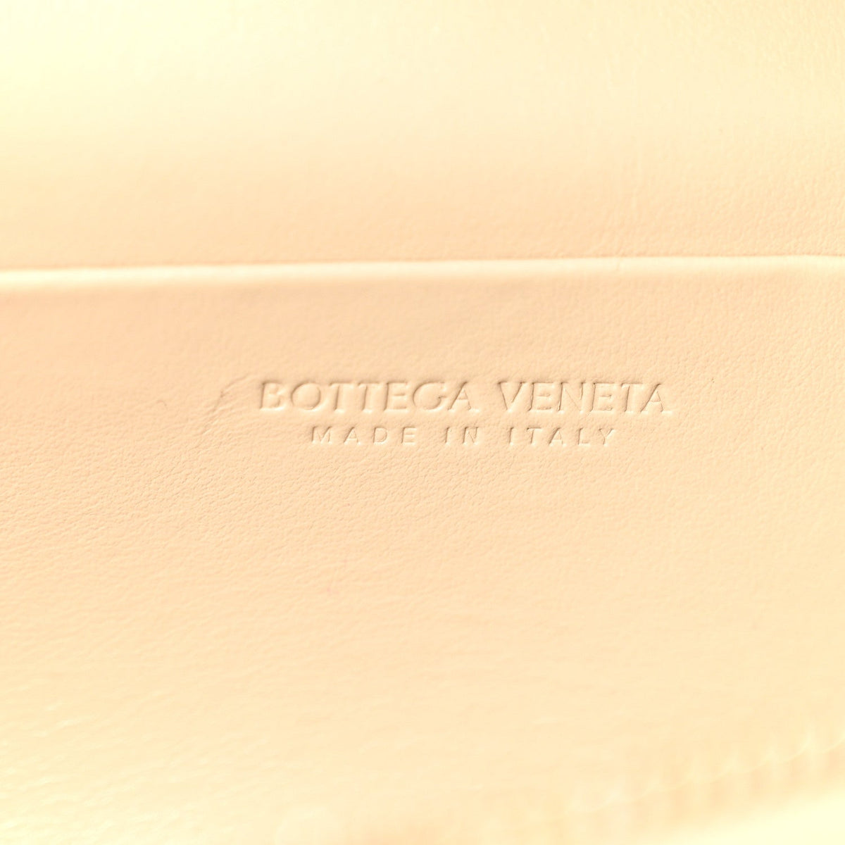 Calfskin Intrecciato Bang Bang Vanity Case Ecru