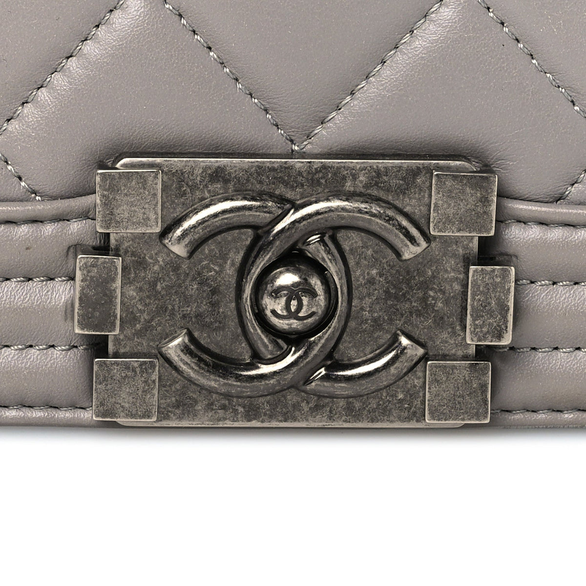 Lambskin Quilted Large Boy Flap Grey