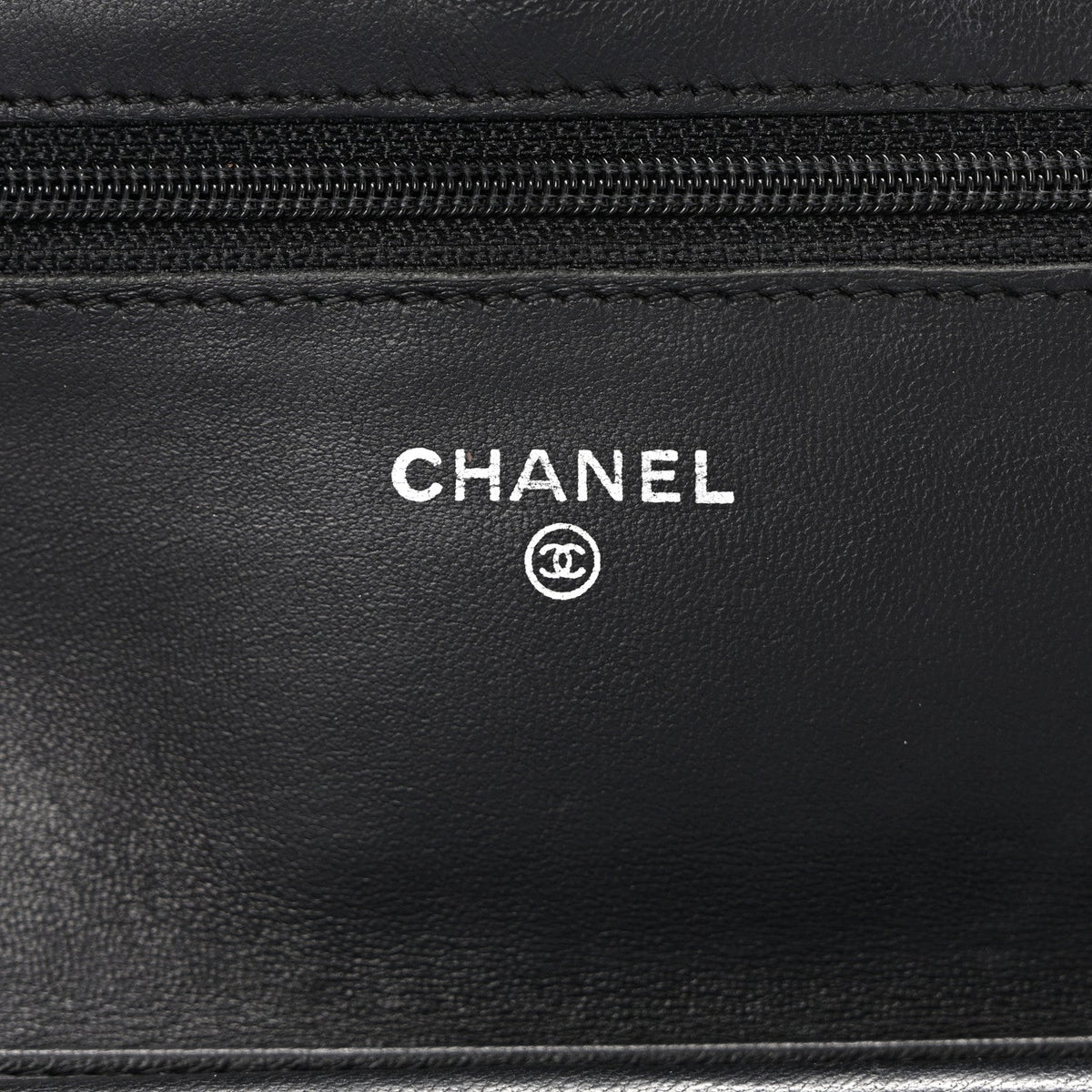 Lambskin Quilted Wallet On Chain WOC Black