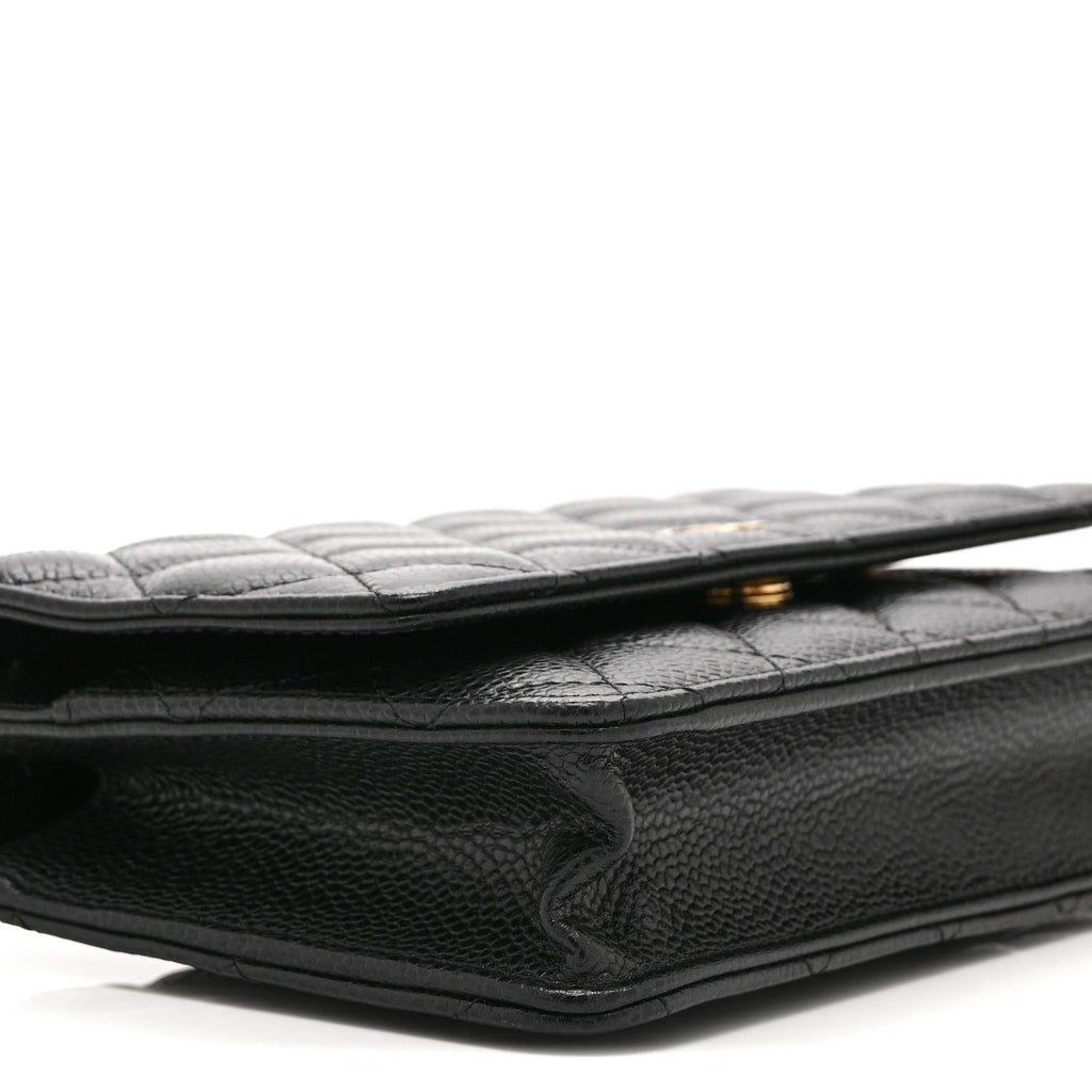 Caviar Quilted Wallet on Chain WOC Black